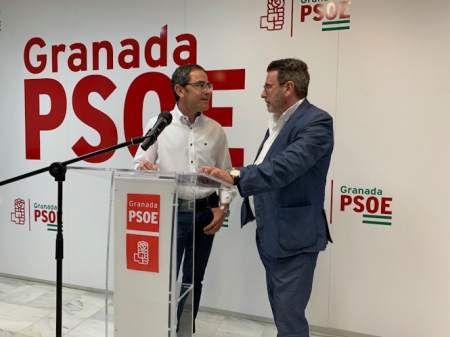 Miguel Ángel Fernández Madrid y Baldomero Oliver en rueda de prensa (PSOE) 