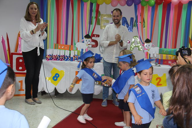 Graduación de los pequeños del Centro Reina Sofia (AYTO. ALMUÑÉCAR)