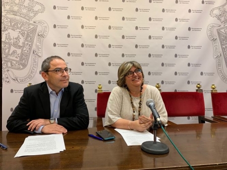 Ana Muñoz y Miguel Ángel Fernández Madrid en rueda de prensa (PSOE)