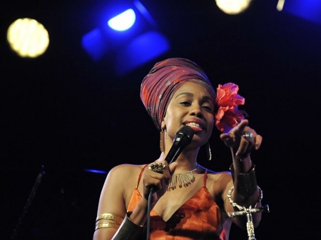 Jazzmeia Horno inauguró Jazz en la Costa (FESTIVAL JAZZ EN LA COSTA)