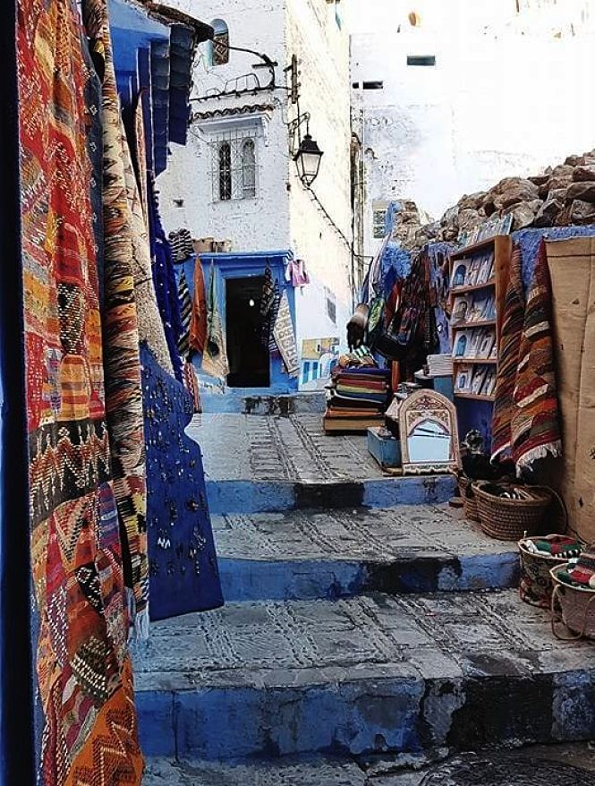 `La escalera de la educación` de Asunción Martínez (UGR)