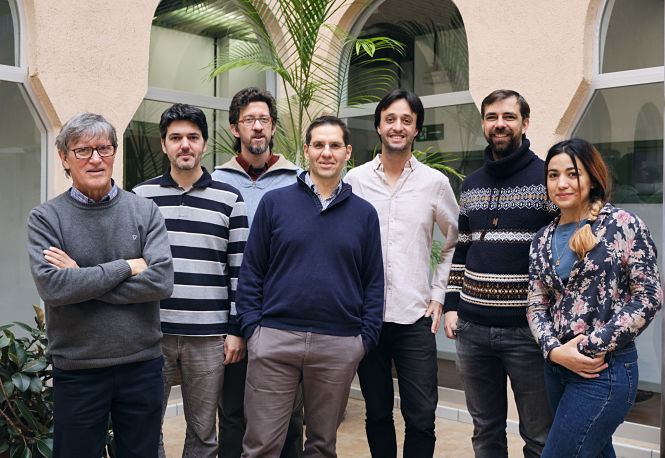 El equipo de investigadores de la UGR y el IAA que ha realizado este trabajo (UGR)