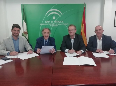El Delegado de Salud ha firmado el convenio (JUNTA)