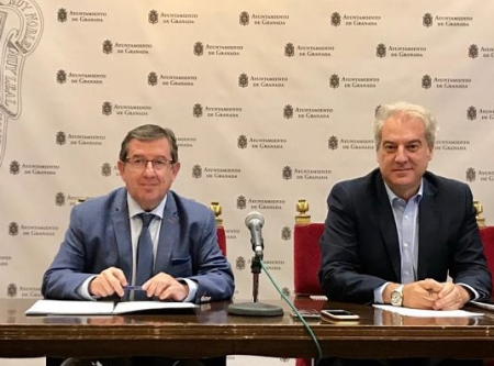 Luis González y José Antonio Huertas han hecho un avance de los presupuestos para el próximo año (AYTO. GRANADA)