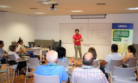 Momento de las jornadas `Vivie con el Daat` (HUSC) Momento de las jornadas `Vivie con el Daat` (HUSC)