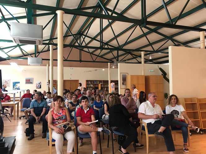 Entrega de premios del Certamen Literario `Villa de Montefrío` (AYTO. MONTEFRIO)