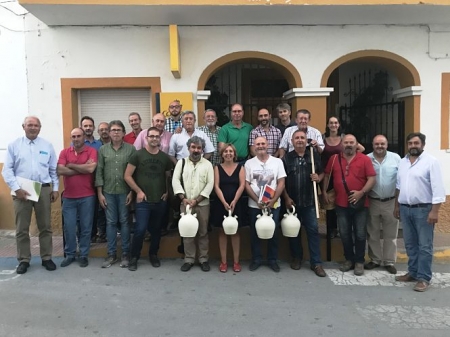 Foto de grupo la término de la jornada (AGAPRO)