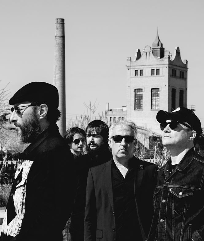 Los Planetas clasuraran el Festival Tendencias (WILD PUNK)