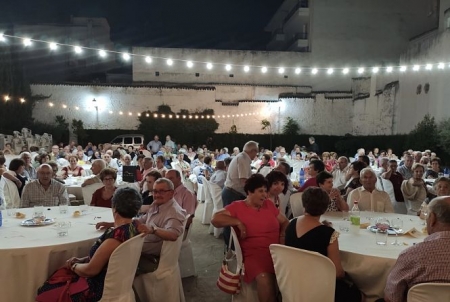 Cena de mayores celebrada en Montefrío (AYTO. MONTEFRIO)