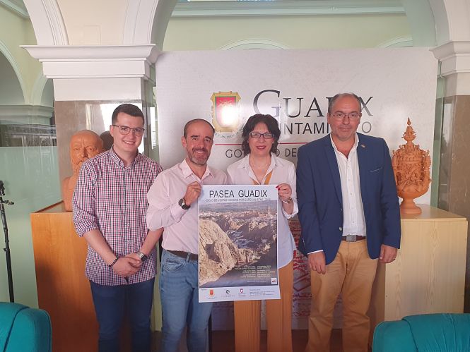 Presentación de `Pasea Guadix` (AYTO. GUADIX) 