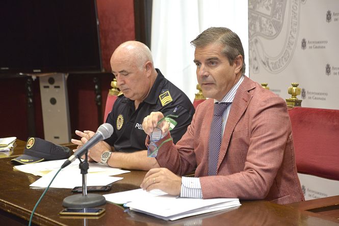 El Concejal de Movilidad, César Díaz, ha, detallado el dispositivo para el inicio del curso (AYTO. GRANADA) 