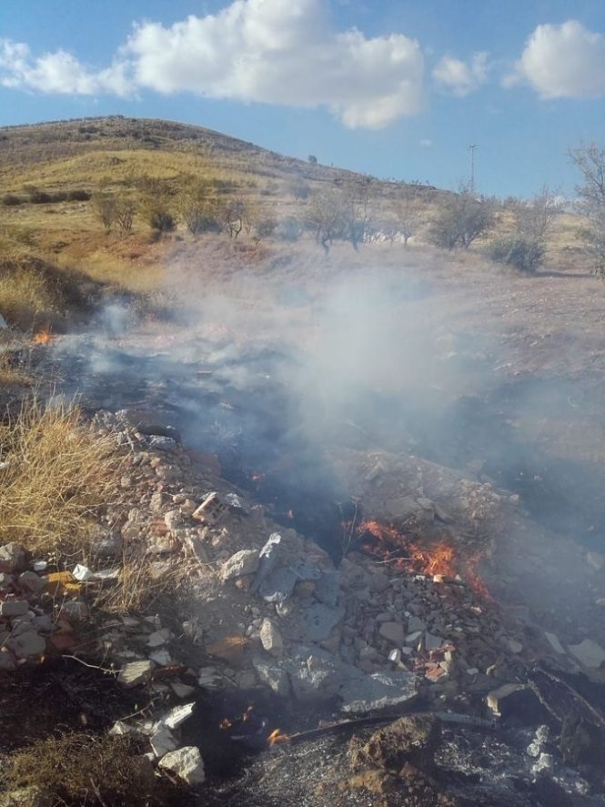 Incendio en la planta de residuos vegetales de Motril (PLAN INFOCA) 