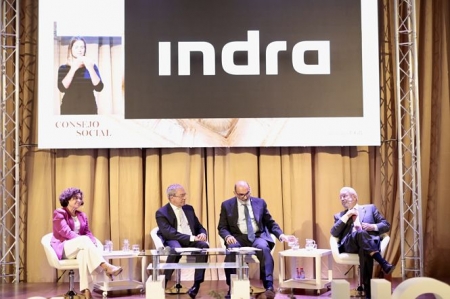 Momentos de `Dialogo con la sociedad` (UGR)