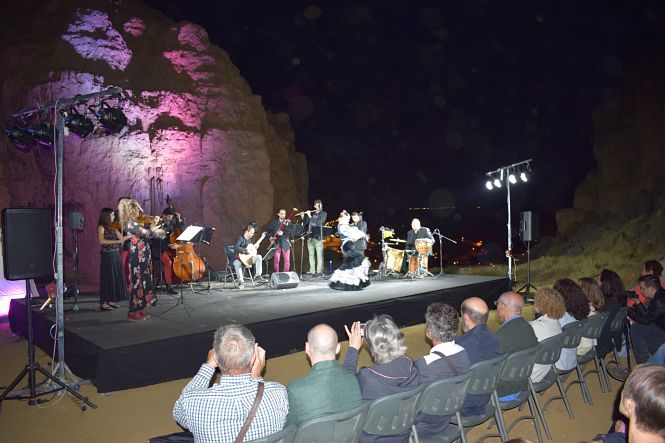 Una de las actuaciones en el Cerro de las Cuevas de Guadix (AYTO. GUADIX)