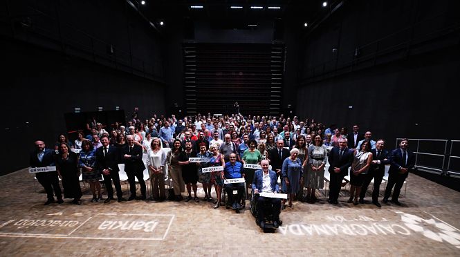 Asociaciones que se han acogido a la convocatoria social  ‘Ayudamos a los que ayudan’  (CAJAGRANADA FUNDACIÓN)