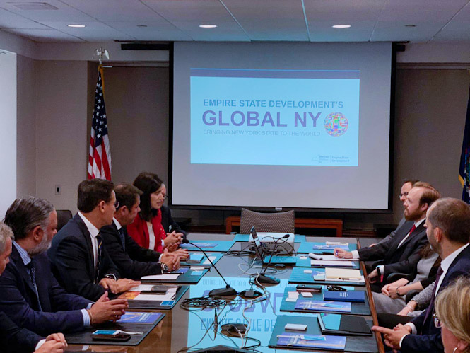 Reunión en el Ayuntamiento de Nueva York (CÁMARA GRANADA)