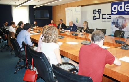 Momento del Hackathon (ONGRANADA) Momento del Hackathon (ONGRANADA)