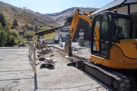 Inicio de las obras en Pradollano (CETURSA) Inicio de las obras en Pradollano (CETURSA)