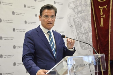 Luis Salvador, alcalde de Granada (AYTO. GRANADA)