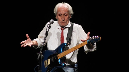 Actuación de Pepin Tre (TEATRO DE HUMOR DE SANTA FE) 