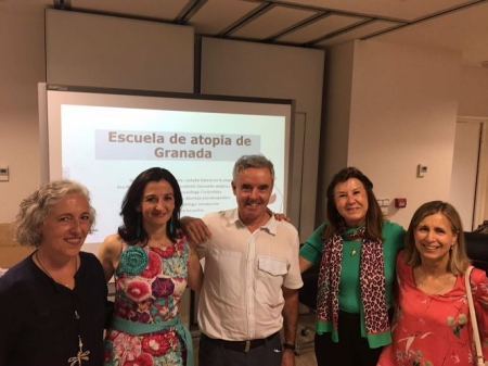 Profesionales de la unidad de Dermatologia del Hospital Virgen de las Nieves (JUNTA) Profesionales de la unidad de Dermatologia del Hospital Virgen de las Nieves (JUNTA)