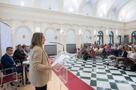 Marifrán Carazo, Consejera de Fomento en rueda de prensa (JUNTA)