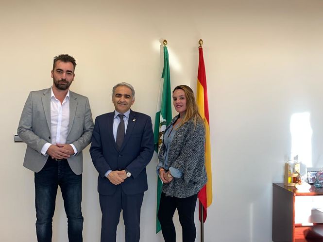 El Delegado de Educación ha visitado Las Gabias (JUNTA) 