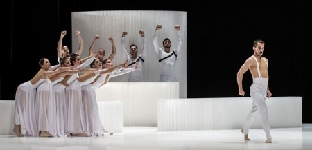 Danza contemporánea de `Carmen. Maquia` (JUNTA) 