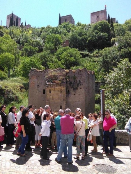 Junta organiza visitas guiadas por el Albaicín (JUNTA) Junta organiza visitas guiadas por el Albaicín (JUNTA)