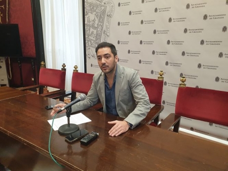 Eduardo Castillo en rueda de prensa (PSOE) Eduardo Castillo en rueda de prensa (PSOE)