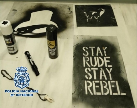 Efectos incautados a la pareja (POLICÍA LOCAL) 