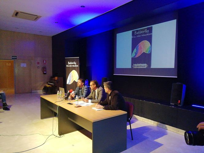 Inaguración de las jornadas`La transformación de la Educación a través de las Artes Escénicas` (JUNTA)