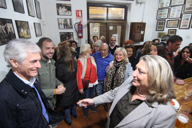Adolfo Suarez Iliana junto a la alcaldesa de Almuñécar (PP) 