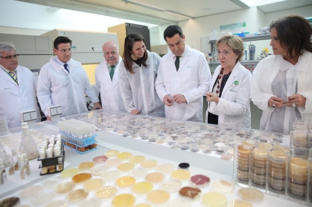 Juanma Moreno ha visitado la Fundación Medina (JUNTA) Juanma Moreno ha visitado la Fundación Medina (JUNTA)