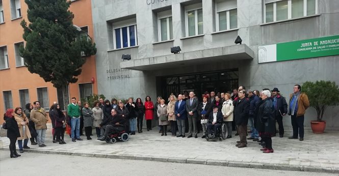 Concentración contra la violencia de género (JUNTA)