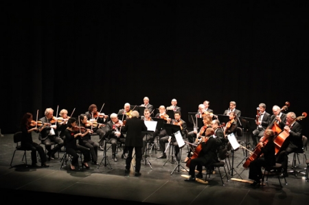 Momento del concierto de la OCG (AYTO. ALMUÑÉCAR) 