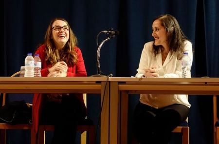 Momento de la presentación del libro (AYTO. ALMUÑÉCAR)