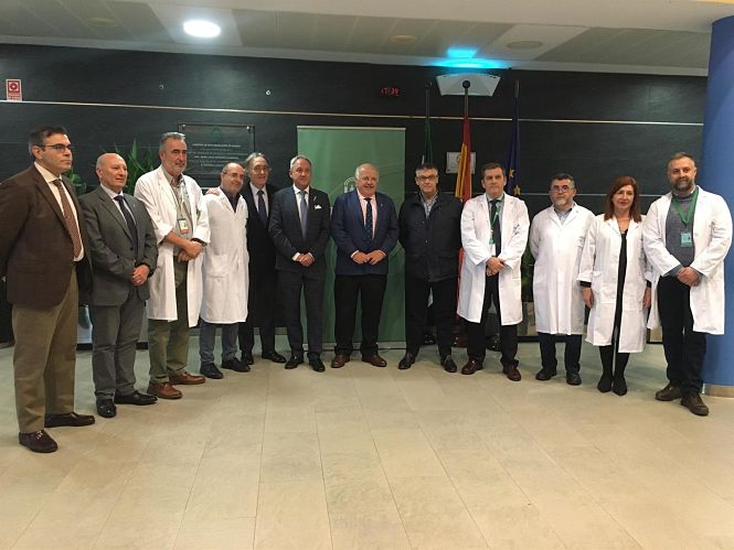 Visita del consejero de Salud y Familia de la Junta de Andalucúa, Jesús Aguirre, al Hospital de Guadix (JUNTA DE ANDALUCÍA)