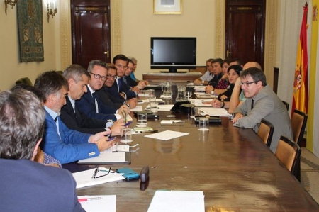 Reunión de instituciones y Endesa por los cortes eléctricos en la zona Norte de Granada (SUBDELEGACIÓN DEL GOBIERNO EN GRANADA) Reunión de instituciones y Endesa por los cortes eléctricos en la zona Norte de Granada (SUBDELEGACIÓN DEL GOBIERNO EN GRANADA)