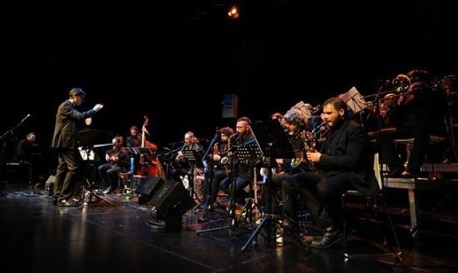 Un momento del concierto en el Teatro CajaGranada en 2018 (SGAE)