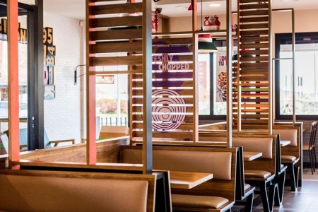 Imagen del nuevo restaurante de Burguer King inaugurado en Granada (BURGER KING) Imagen del nuevo restaurante de Burguer King inaugurado en Granada (BURGER KING)