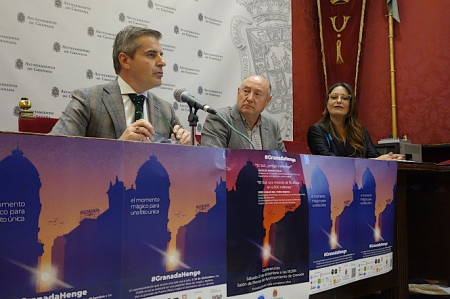 César Díaz ha presentado la I edición de `GRANADAHENGE` (JAVIER ALGARRA) César Díaz ha presentado la I edición de `GRANADAHENGE` (JAVIER ALGARRA)