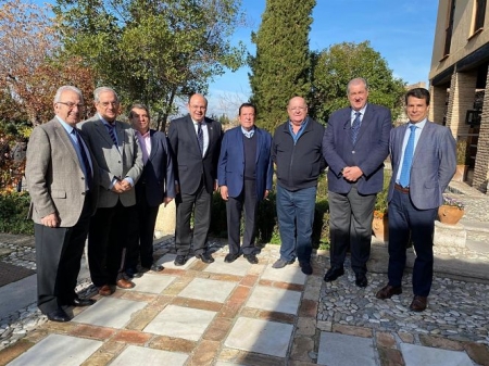 Imagen de la reunión en la que se ha nombrado a Jerónimo Paez como nuevo presidente (EMASAGRA) Imagen de la reunión en la que se ha nombrado a Jerónimo Paez como nuevo presidente (EMASAGRA)