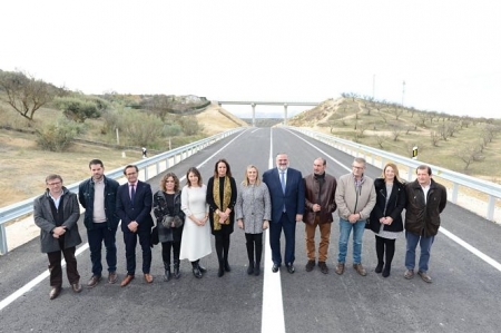 inauguración de la variante de Moraleda de Zafayona, en la que ha estado presente la consejera de Fomento, Marifrán Carazo (JUNTA DE ANDALUCÍA) 