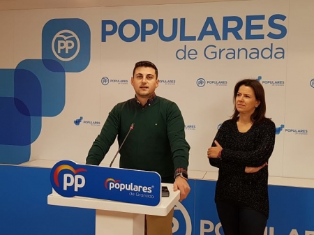Rafael Caracuel y Ana Vanessa García han valorado los presupuestos andaluces (PP) Rafael Caracuel y Ana Vanessa García han valorado los presupuestos andaluces (PP)