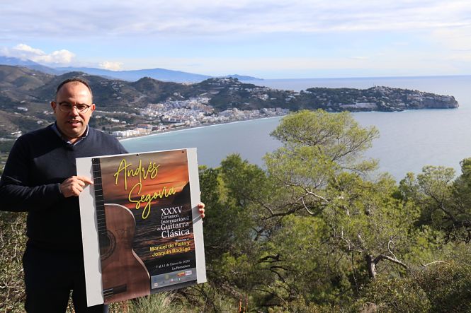 Cartel del certamen de Guitarra `Andrés Segovia` (AYTO. ALMUÑÉCAR) 