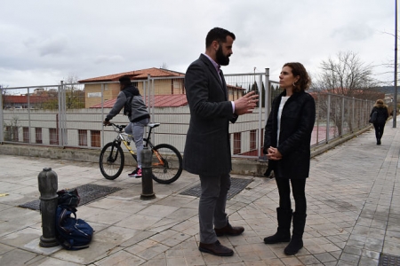 Miembros de Adelante Andalucia en el IES Veleta (ADELANTE)