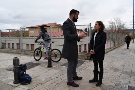 Miembros de Adelante Andalucia en el IES Veleta (ADELANTE)