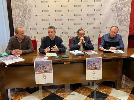 Imagen de la presentación de la revista del Albaicín (AYUNTAMIENTO) Imagen de la presentación de la revista del Albaicín (AYUNTAMIENTO)