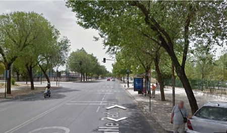 La calle Pedro Machuca de Granada, donde ha tenido lugar el accidente (112) 